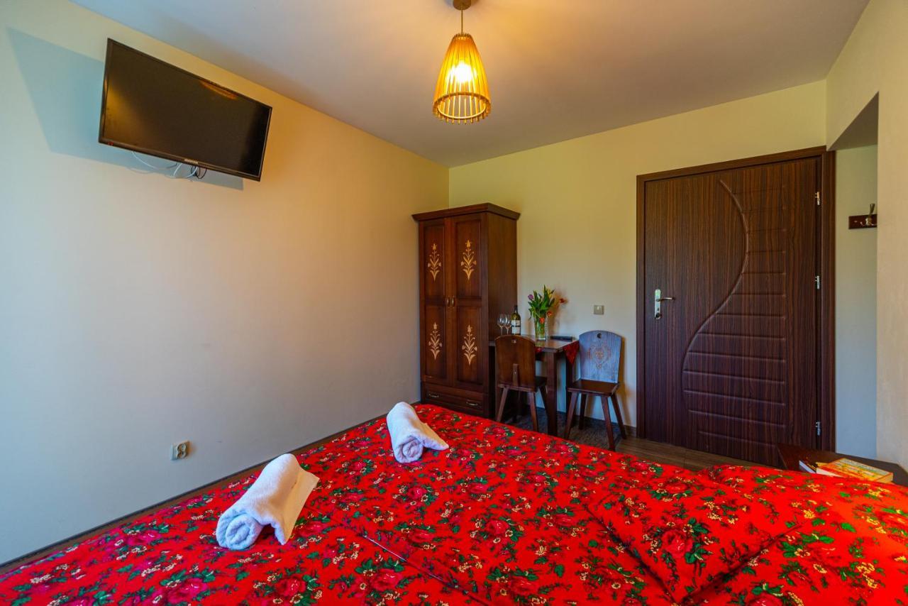 Apartamenty I Pokoje W Willi Na Ubocy Suche Exterior foto